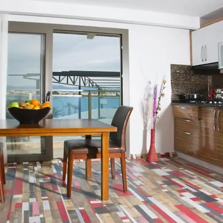 Berlin Apart Aparthotel Aydin